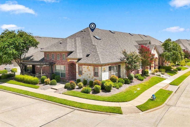 Photo 1 of 34 — 5702 Murray Farm Drive, Fairview, TX 75069
