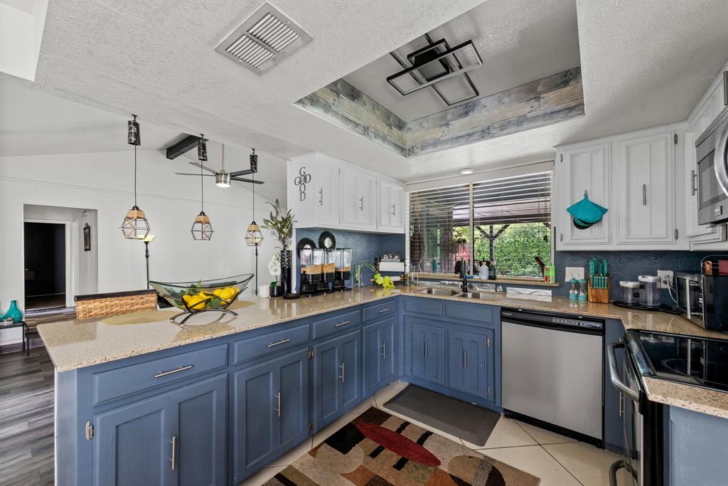 Sanford Square Addition - Residential