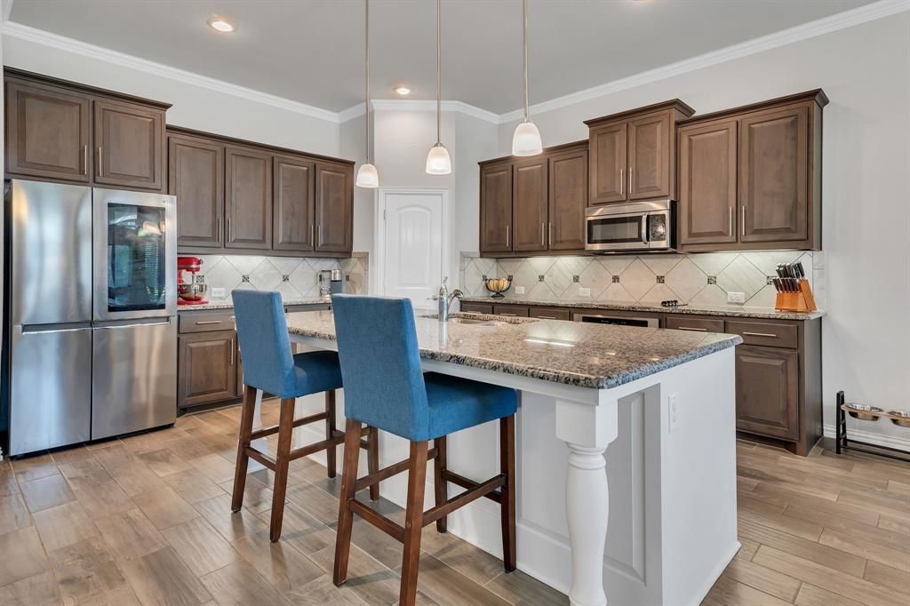 Photo of 12821 Coast Way, Fort Worth, TX 76244 (MLS # 21189027)