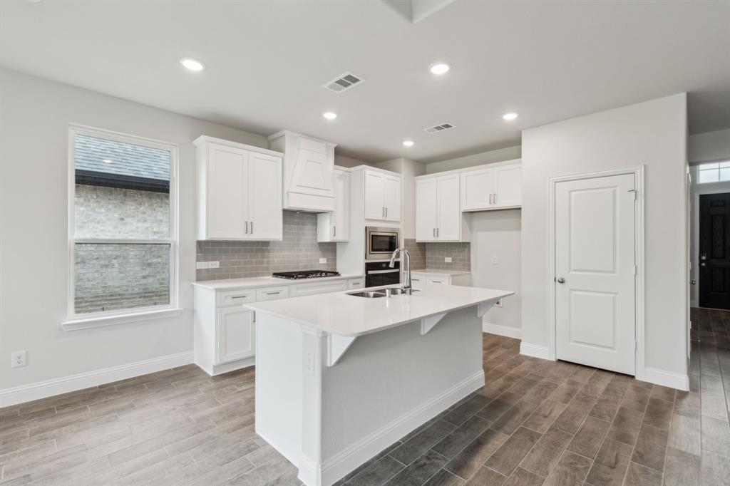 920 Lido Lane