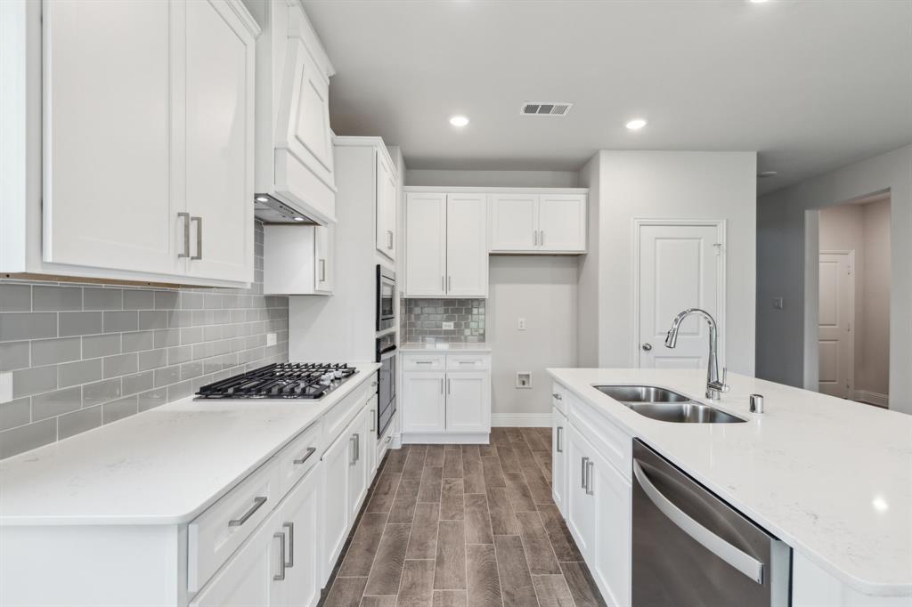 920 Lido Lane