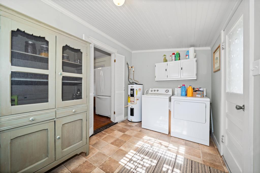 J Hanley A-403 Tr 3 - Residential