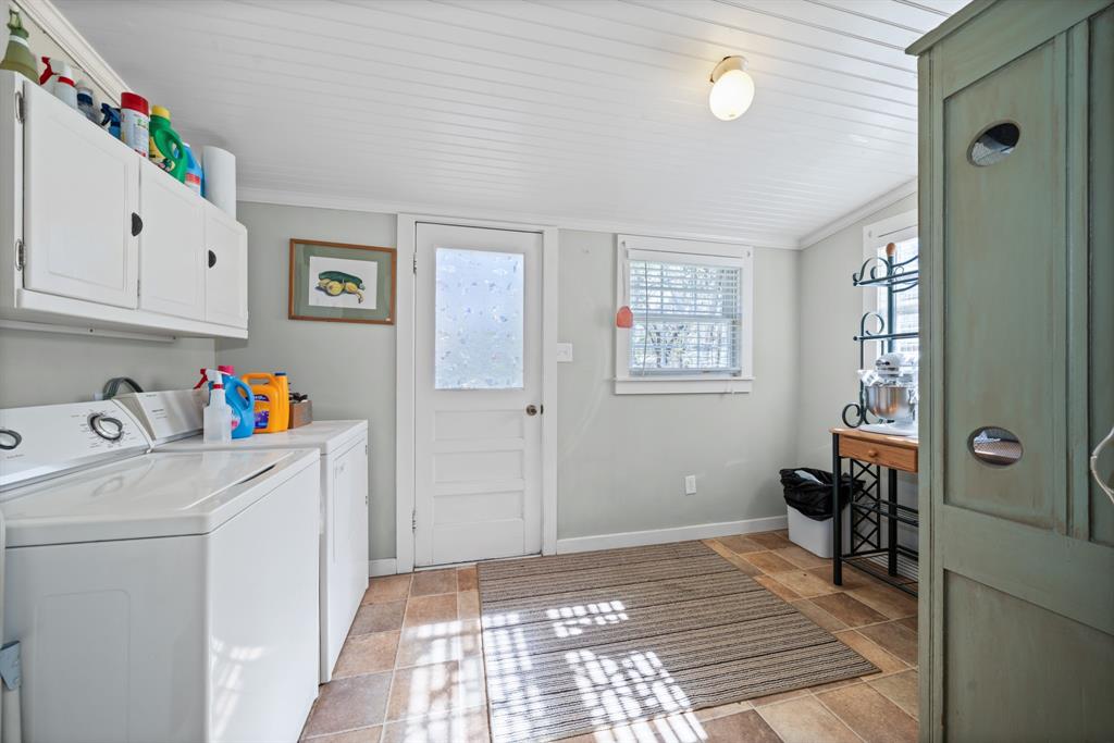 J Hanley A-403 Tr 3 - Residential