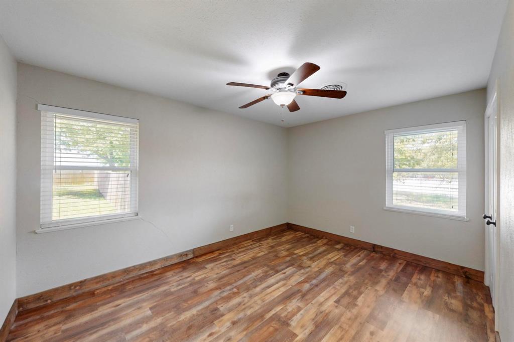 ABST 475 TR 23 S KINSEY - Residential