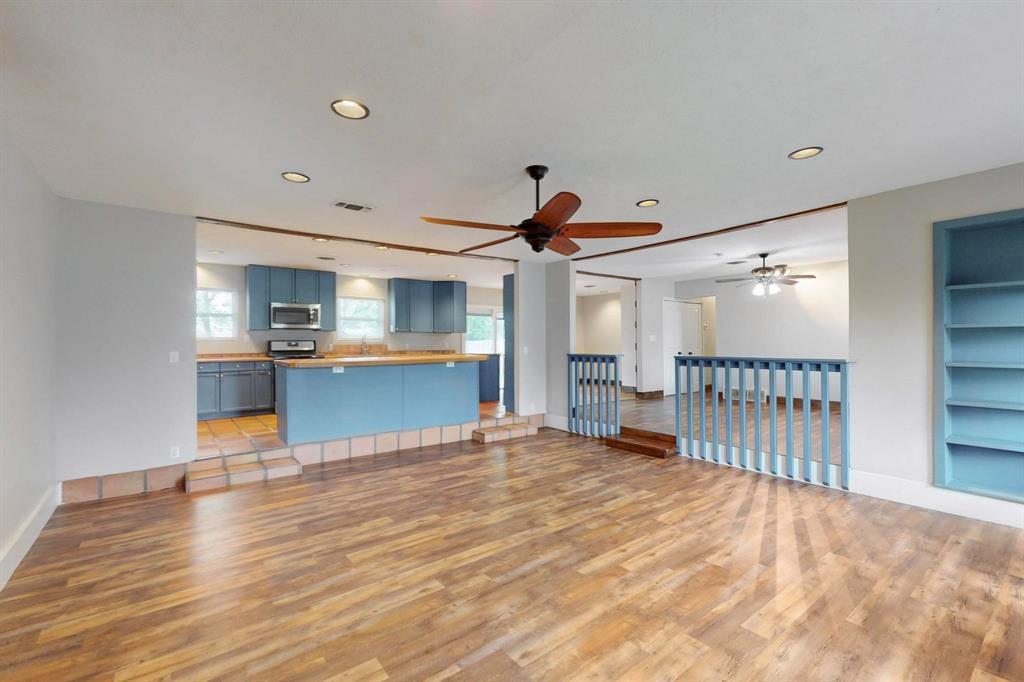 ABST 475 TR 23 S KINSEY - Residential