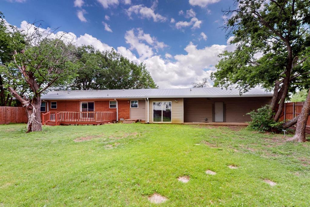 ABST 475 TR 23 S KINSEY - Residential