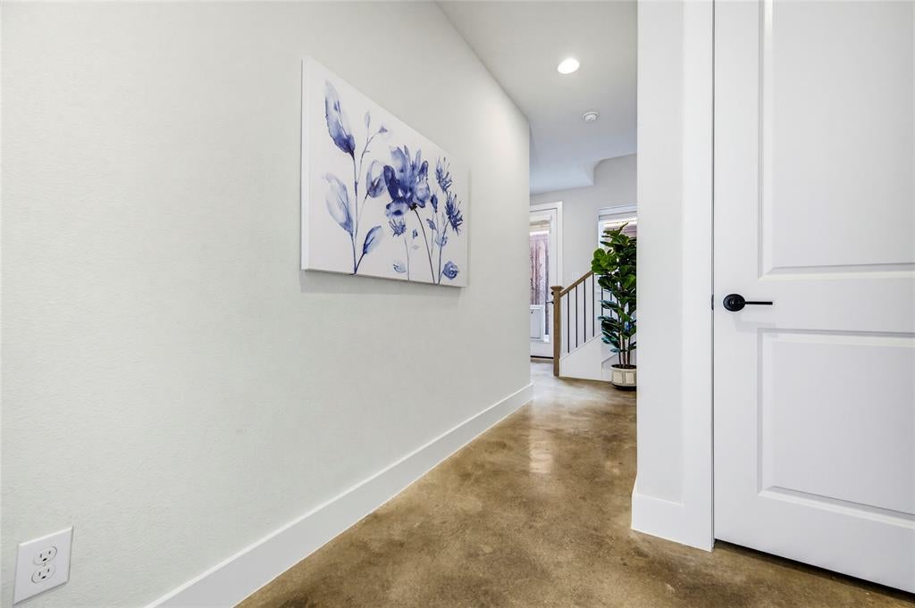 1112 Lavender Ridge