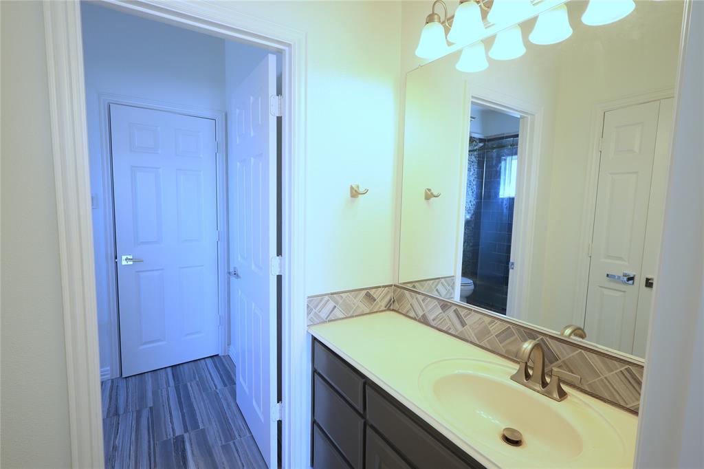 Bentley Village Add - Residential