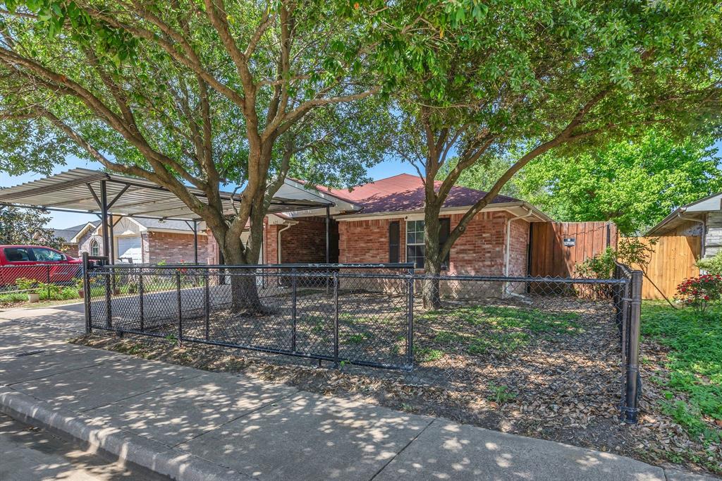 621 Delphinium Drive