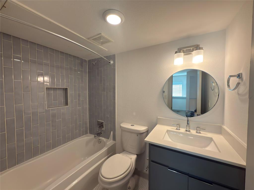 Alexander Park - Residential Lease