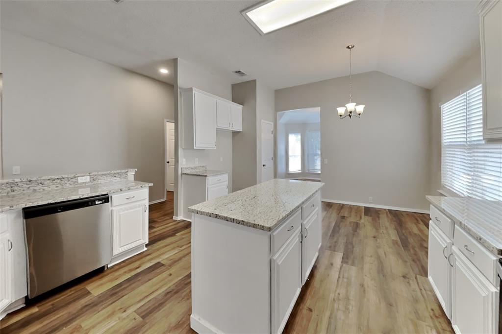 Lakewood Ph Mt Valley 01 Country - Residential Lease