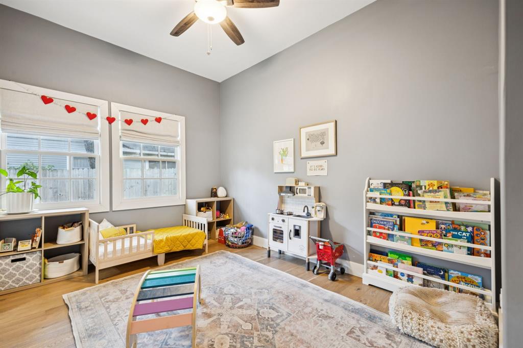 Sunset Annex - Residential