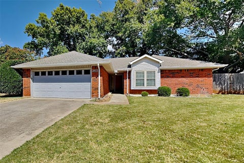 Photo of 2613 Forestview Drive, Corinth, TX 76210 (MLS # 21372939)