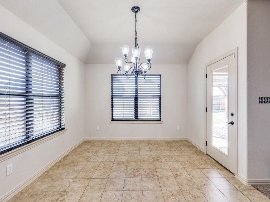 Mountain Valley Lake Tr - Residential Lease