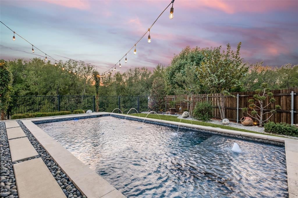 1525 Biltmore Drive