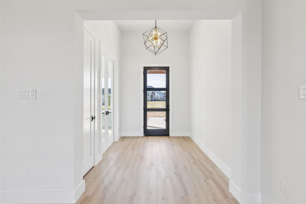 2000 Vanderbilt Drive