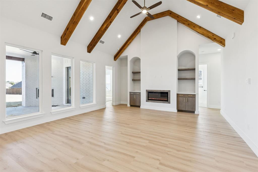 2000 Vanderbilt Drive