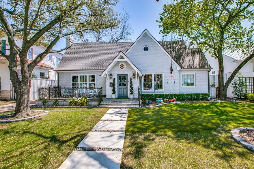 Coming Soon!  Charming updated Tudor is situated on quiet cul-de-sac in HP just steps away from Fairfax Park.  Built in 1928, it features 3578 sq ft, 4 BR, 4.5 BA, 2 LA, chef's kitchen, and office. The gorgeous kitchen is showcased with SS appliances, 8 burner gas cooktop and oven, granite counters, island with sink and breakfast bar, and BI refrigerator. Adjacent bar area has wine shelves, icemaker, and refrigerated drawers.  Private office off kitchen area has built-ins and street view. Three BR and 3.5 baths updated with tile, counters and fixtures are located on ground level. Primary BR suite upstairs offers 2 closets, FP, vaulted ceiling, French doors leading to balcony, and a stunning BA featuring 2 vanities, jetted tub, and separate shower.  Detached garage in back can be converted back to space for 2 cars. Additional amenities include hardwoods thruout, high ceilings, sound system wiring, 3 FP, artificial turf in BY, and proximity to parks with playgrounds, walking and tennis.