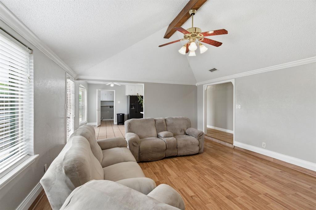 2915 Post Oak Court