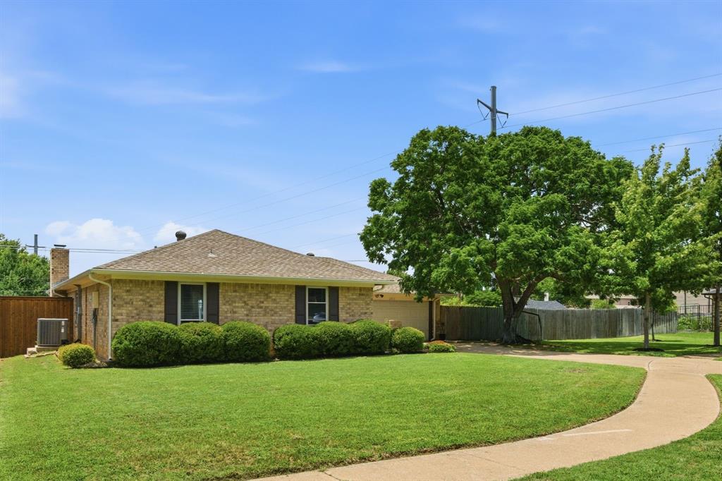 2915 Post Oak Court