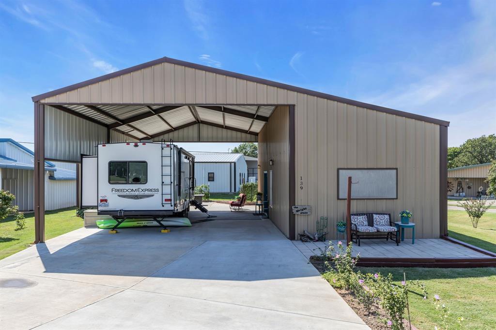 139 Yellowstone Drive