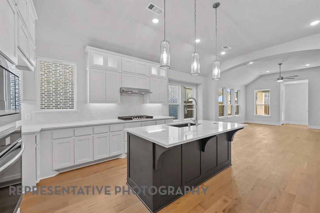 1816 Atchafalaya Way