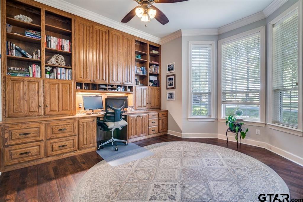 Hide A Way Lake - Residential