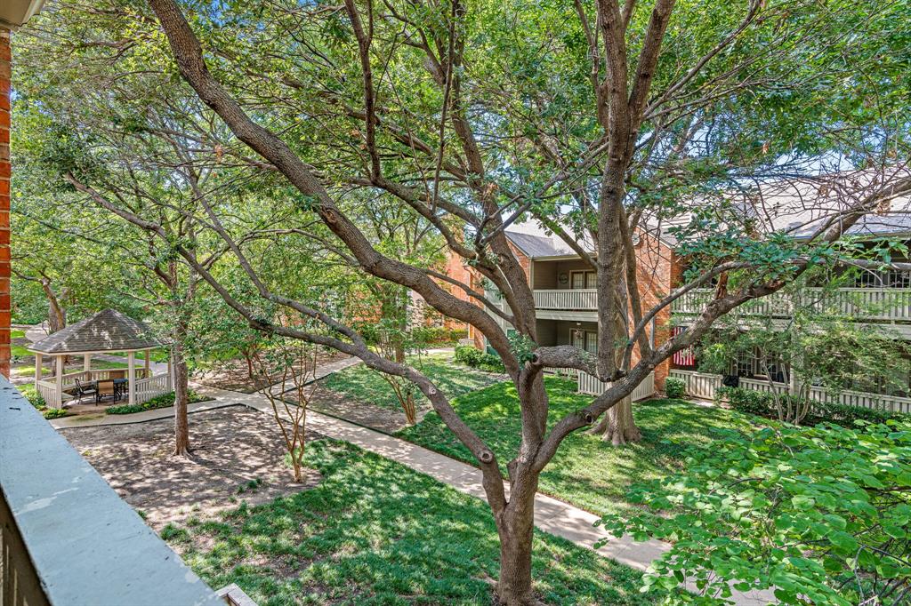 Williamsburg Condo Ph 02 - Residential