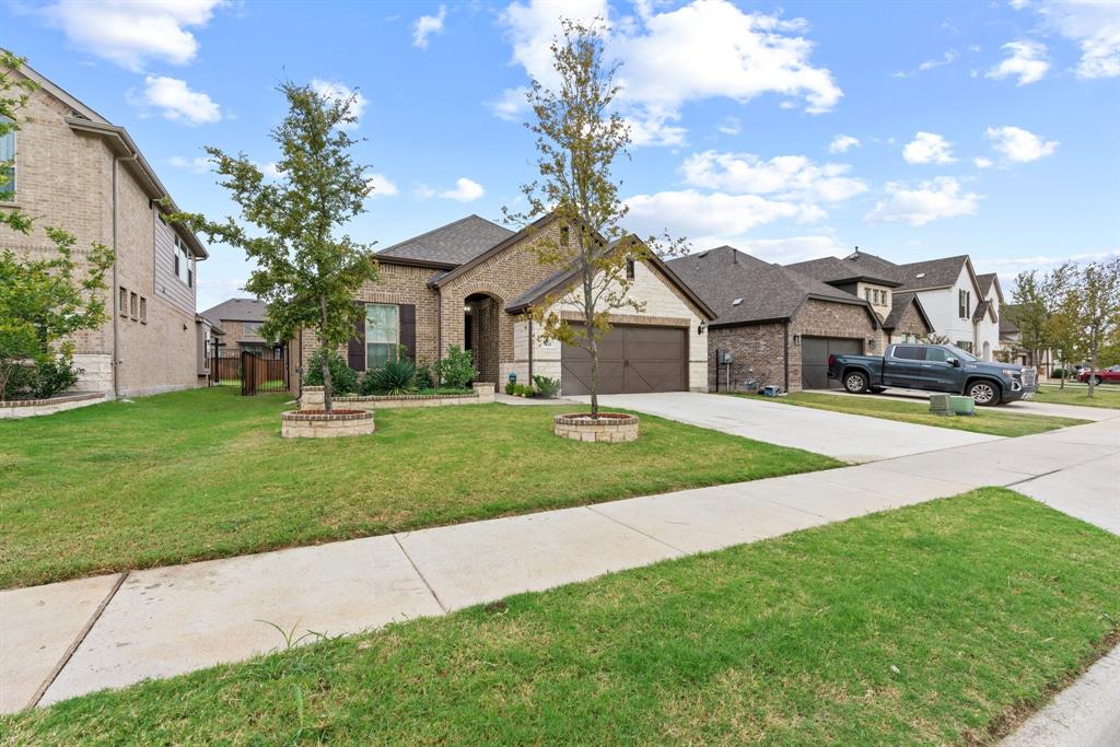 453 Letara Vista Drive