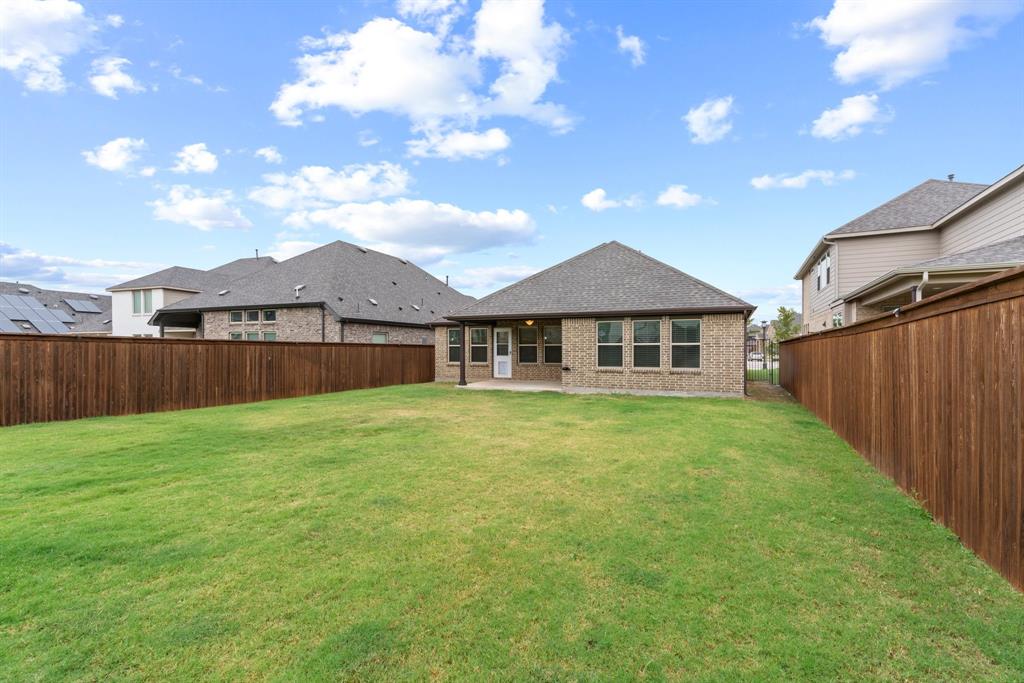 453 Letara Vista Drive
