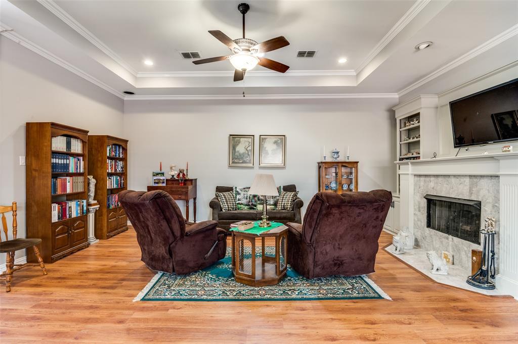 717 Dogwood Lane