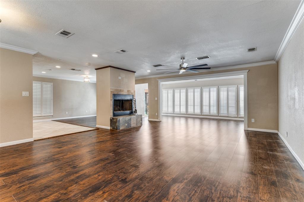 8725 Hidden Hill Drive