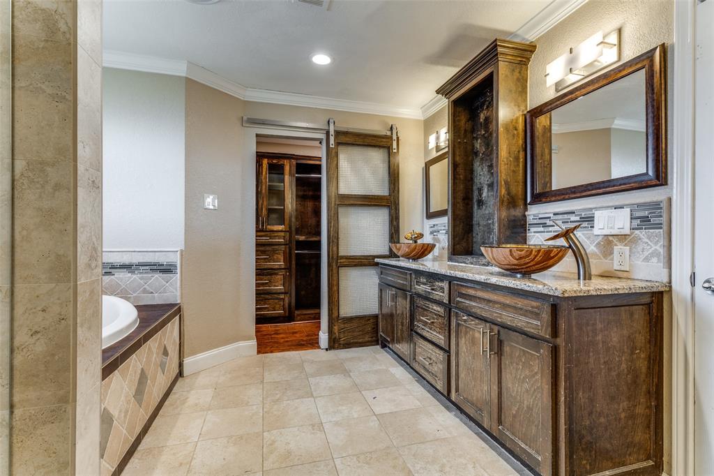 Lake Country Estates Add - Residential