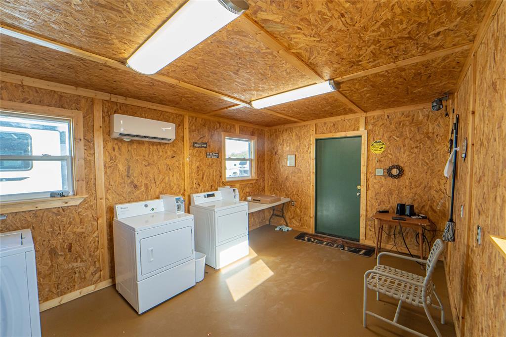 Te&L Company Surv #1535 Abs #7 - Commercial Sale