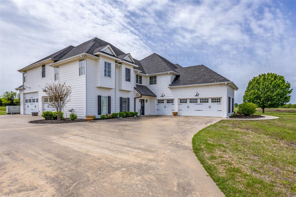 6100 Old Clarksville Road