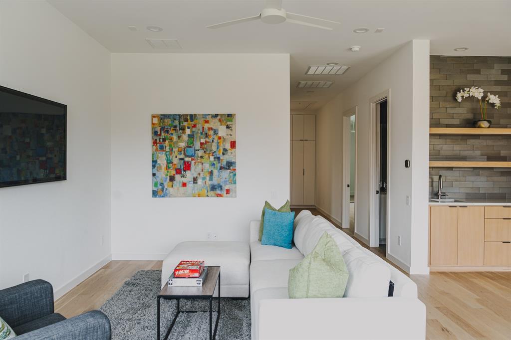 Preston Hills 04 Rev - Residential