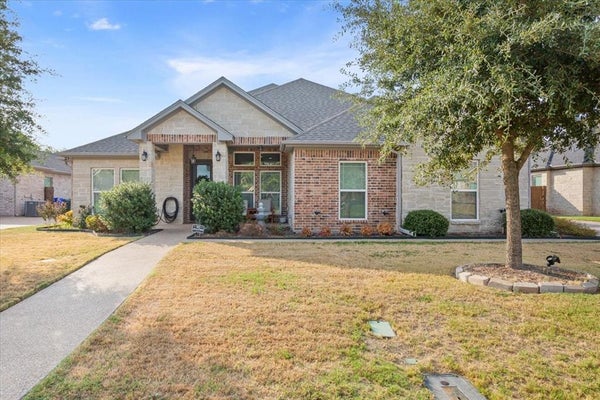 10305 CREEKSIDE LN, WOODWAY, TX 76712 - Image bb5f0eeae461686f2e5d1f7da4f54012/866460163