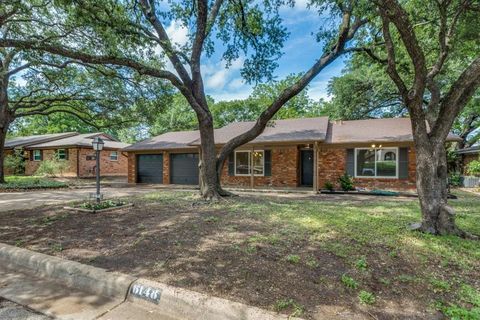 6148 Wrigley Way Fort Worth TX 76133