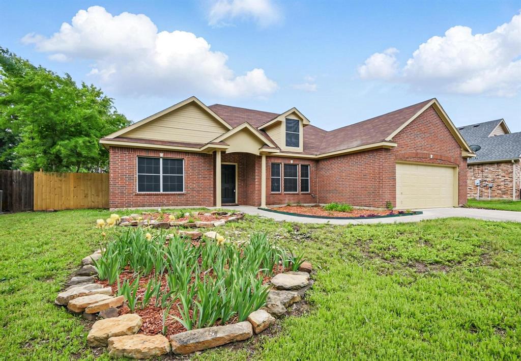 Shady Shores, Texas 76208, United States, 4 Bedrooms Bedrooms, ,2 BathroomsBathrooms,Residential,Pending,119920