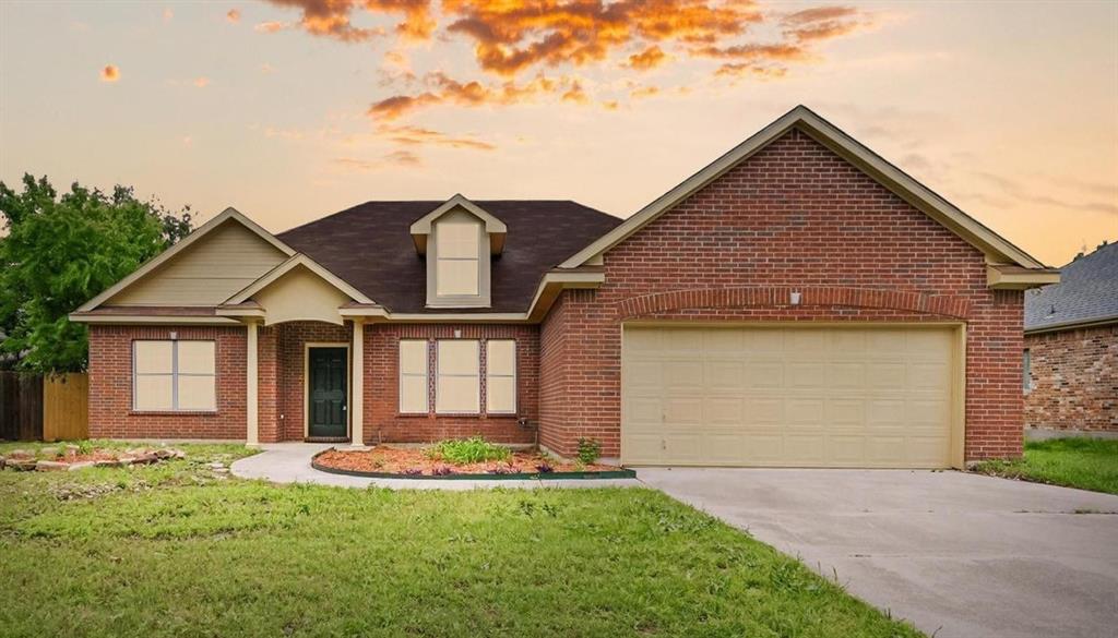 Shady Shores, Texas 76208, United States, 4 Bedrooms Bedrooms, ,2 BathroomsBathrooms,Residential,Pending,119920