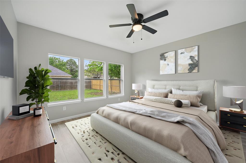 Shady Shores, Texas 76208, United States, 4 Bedrooms Bedrooms, ,2 BathroomsBathrooms,Residential,Pending,119920