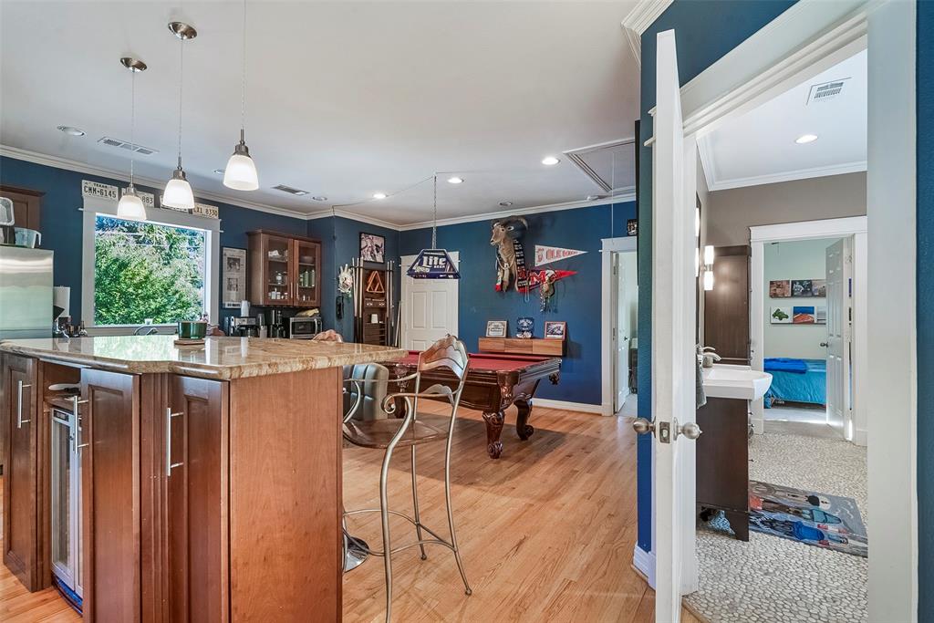 Wilshire Summit - Residential