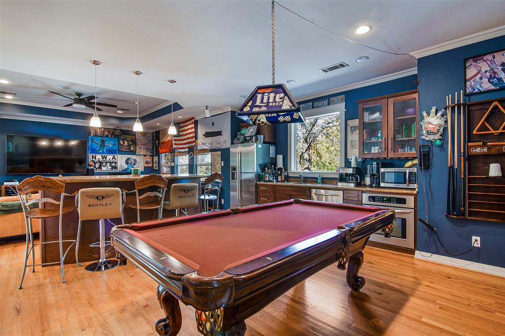 Wilshire Summit - Residential