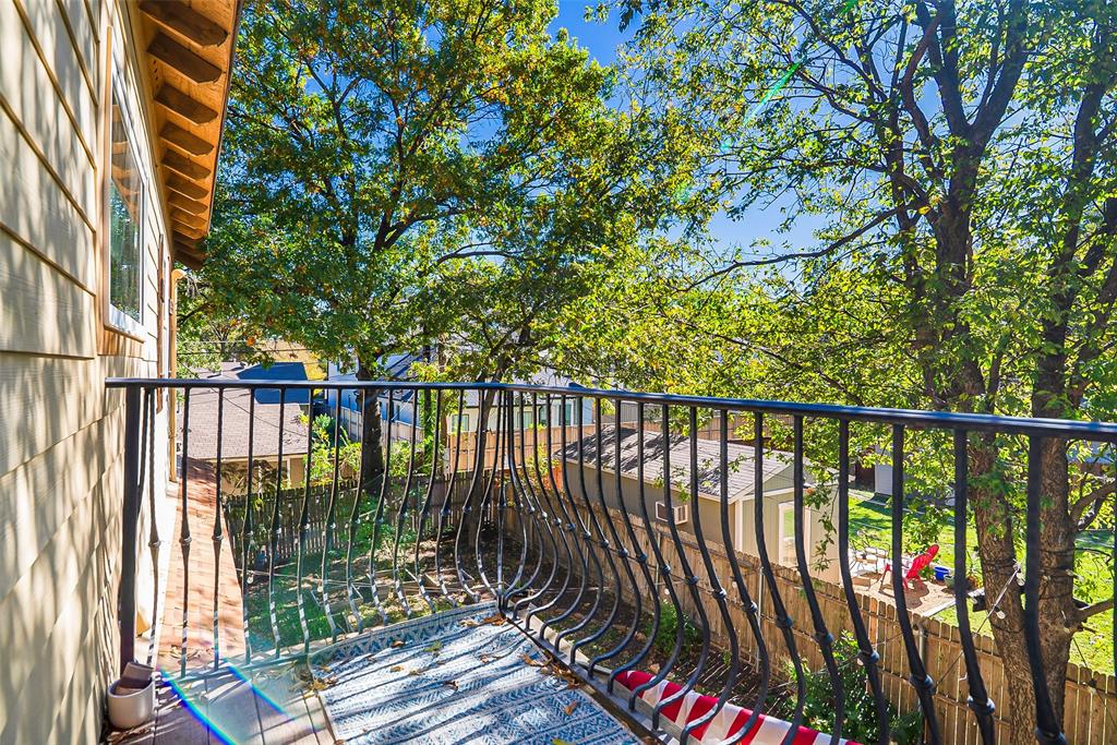 Wilshire Summit - Residential