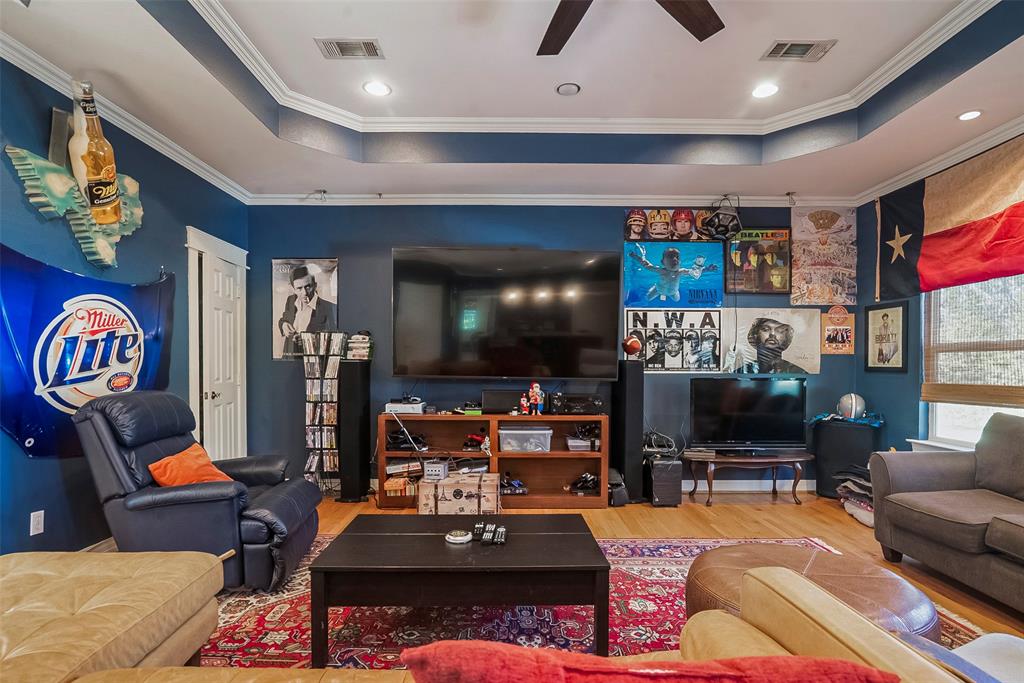 Wilshire Summit - Residential