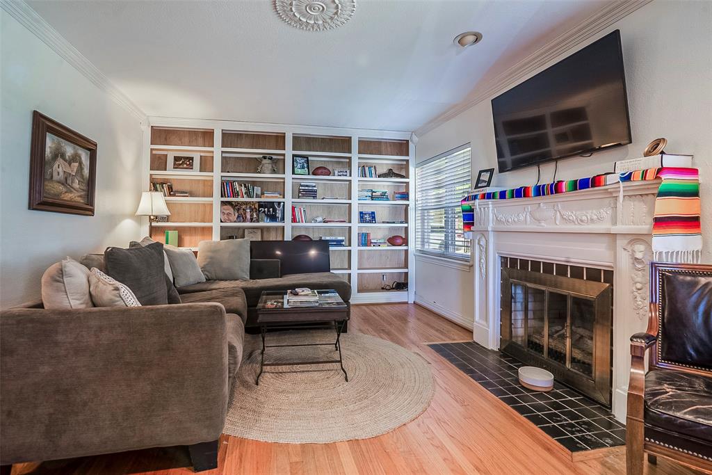 Wilshire Summit - Residential