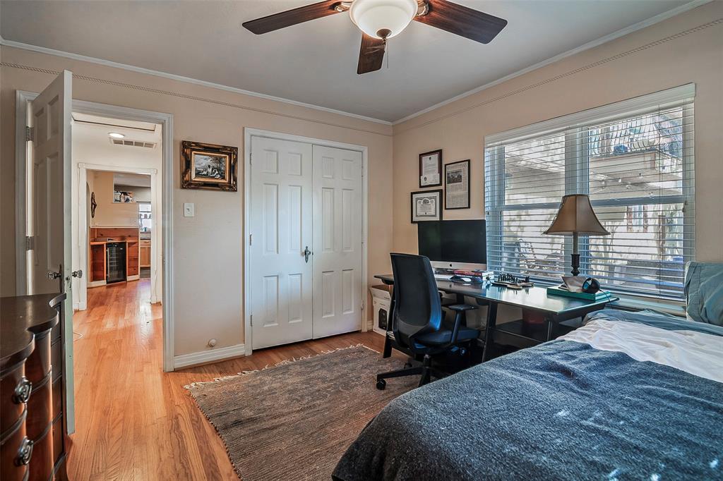 Wilshire Summit - Residential