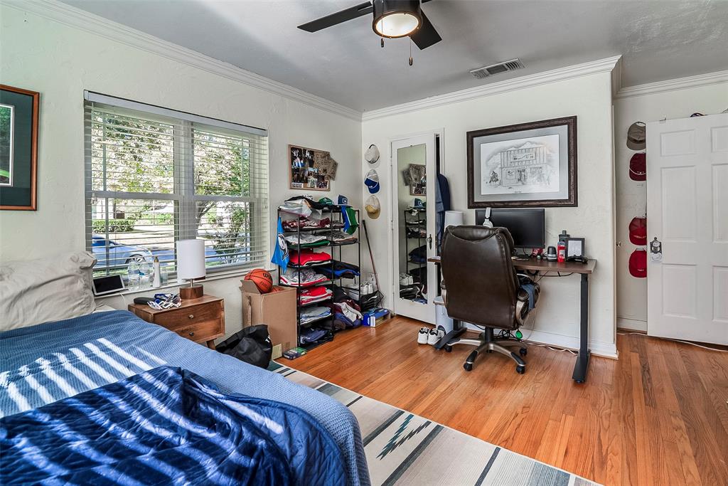 Wilshire Summit - Residential