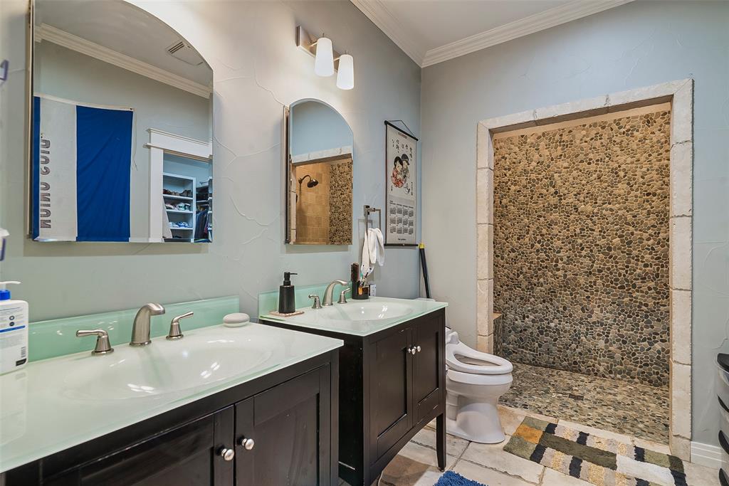 Wilshire Summit - Residential