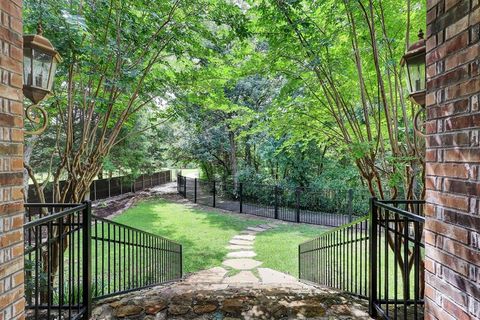 451 Sloan Creek Parkway Fairview TX 75069